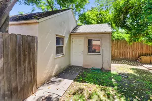 4120 B St, Sacramento, CA 95819 - Photo 55