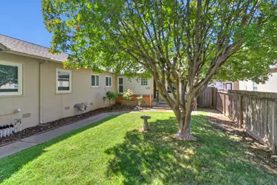 4120 B Street, Sacramento, CA 95819 - Photo 37