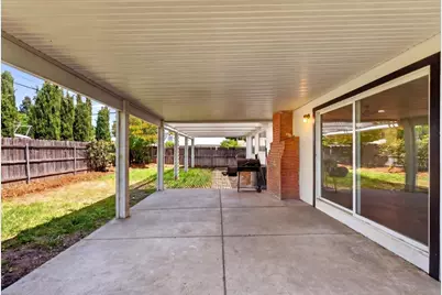 4437 Stockbridge Avenue, Sacramento, CA 95842 - Photo 27
