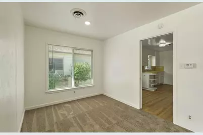 2135 Manchester Avenue, Stockton, CA 95204 - Photo 9