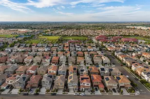 270 E Phelps Dr, Mountain House, CA 95391 - Photo 59