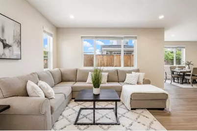 270 E Phelps Drive, Mountain House, CA 95391 - Photo 9