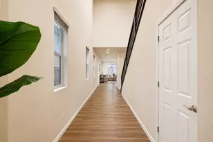 270 E Phelps Dr, Mountain House, CA 95391 - Photo 9