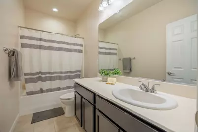 270 E Phelps Drive, Mountain House, CA 95391 - Photo 23