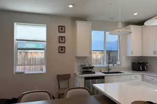 1041 Solace River Wy, Roseville, CA 95747 - Photo 13