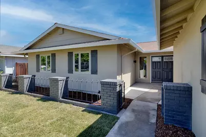 6831 Oaklawn Way, Fair Oaks, CA 95628 - Photo 3