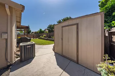 1046 Shady Grove Street, Manteca, CA 95336 - Photo 31