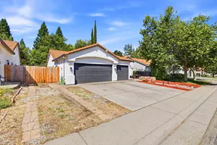 146 Orange Blossom Cir, Folsom, CA 95630 - Photo 3