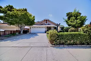 110 Loma Prieta Cir, Tracy, CA 95376 - Photo 5