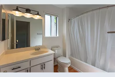 8265 Calla Way, Sacramento, CA 95828 - Photo 37