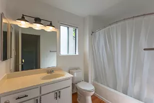 8265 Calla Way, Sacramento, CA 95828 - Photo 37