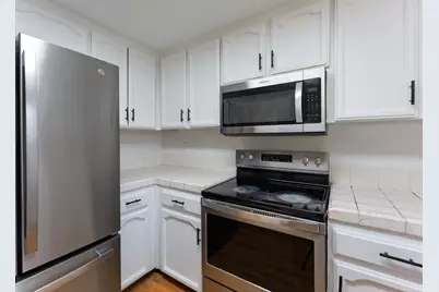 8265 Calla Way, Sacramento, CA 95828 - Photo 21