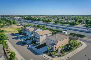 8320 Kossum Wy, Elk Grove, CA 95624 - Photo 29