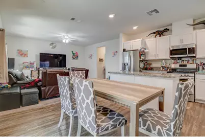 8320 Kossum Way, Elk Grove, CA 95624 - Photo 7