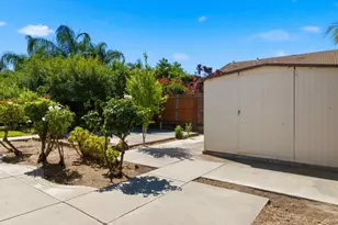 1738 Winchester Dr, Manteca, CA 95336 - Photo 33