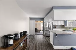 1205 Courtney Way, Modesto, CA 95358 - Photo 15