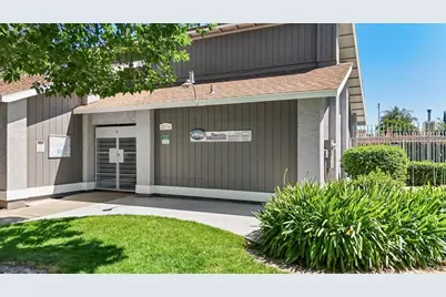 1205 Courtney Way, Modesto, CA 95358 - Photo 33