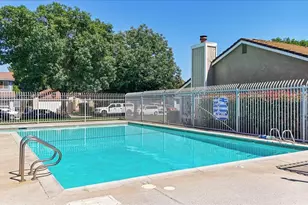 1205 Courtney Way, Modesto, CA 95358 - Photo 37