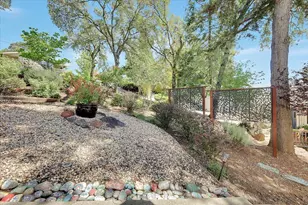 12600 Jayhawk Ct, Penn Valley, CA 95946 - Photo 57
