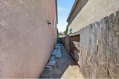 10402 Big Oak Circle, Stockton, CA 95209 - Photo 37