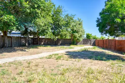 1833 Mimi Way, Modesto, CA 95351 - Photo 23