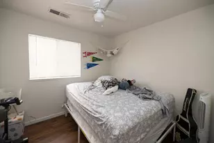 1300 Windsor Ct, Turlock, CA 95380 - Photo 17
