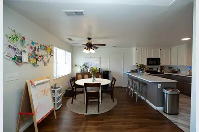 1300 Windsor Court, Turlock, CA 95380 - Photo 7