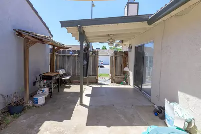 1300 Windsor Court, Turlock, CA 95380 - Photo 21