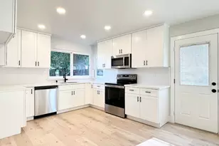 7072 Sunburst Way, Citrus Heights, CA 95621 - Photo 9