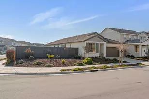 976 Garzas St, Lathrop, CA 95330 - Photo 3