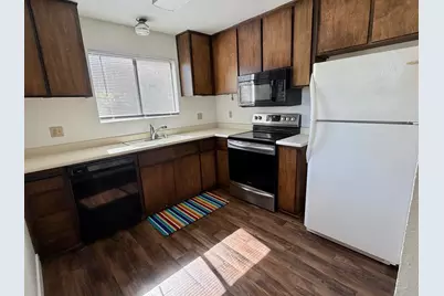 2900 Andre Lane #144, Turlock, CA 95382 - Photo 5