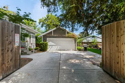 302 Elmwood Avenue, Modesto, CA 95354 - Photo 51