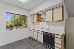 22525 Kingston Ln, Grass Valley, CA 95949 - Photo 9
