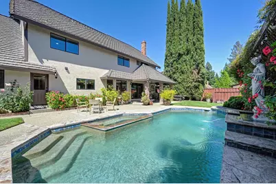 898 Lake Front Drive, Sacramento, CA 95831 - Photo 3