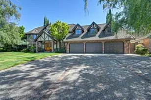 898 Lake Front Dr, Sacramento, CA 95831 - Photo 55