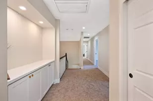 898 Lake Front Dr, Sacramento, CA 95831 - Photo 23