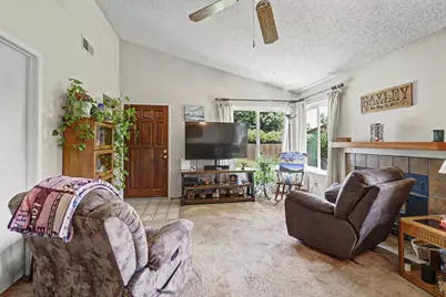 7429 Bestow Way, Sacramento, CA 95842 - Photo 9