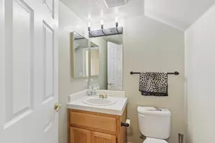 2977 Kathy Cir, West Sacramento, CA 95691 - Photo 37
