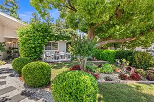 8645 Prairiewoods Dr, Sacramento, CA 95828 - Photo 3