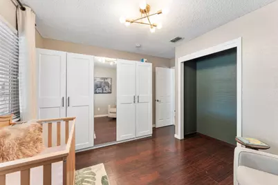 8645 Prairiewoods Drive, Sacramento, CA 95828 - Photo 21