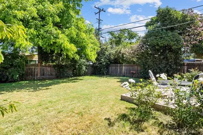 1501 Dickson Street, Sacramento, CA 95822 - Photo 21