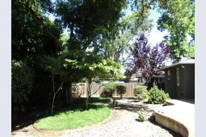 813 Columbia Drive, Sacramento, CA 95864 - Photo 35