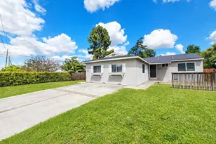 1714 Pole Line Rd, Davis, CA 95618 - Photo 1