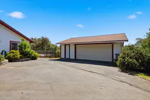 7931 Logan Ln, Penryn, CA 95663 - Photo 15