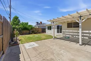 2621 Fernandez Dr, Sacramento, CA 95822 - Photo 25