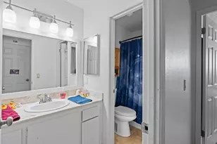7025 Woodrick Way, Sacramento, CA 95842 - Photo 35