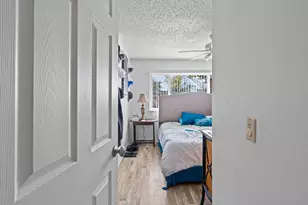 7025 Woodrick Way, Sacramento, CA 95842 - Photo 37