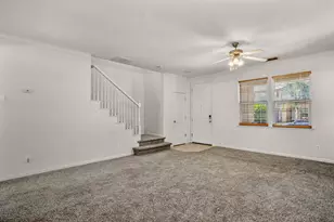 2201 Driftwood Park Dr, Modesto, CA 95355 - Photo 9