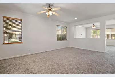 2201 Driftwood Park Dr, Modesto, CA 95355 - Photo 7