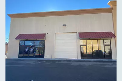 460 W Larch Road #B19/, Tracy, CA 95304 - Photo 3
